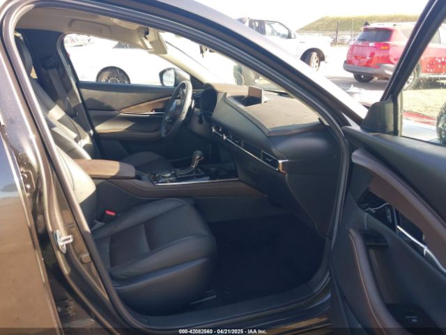 3MVDMBDL0NM413867 Mazda Cx-30 Premium