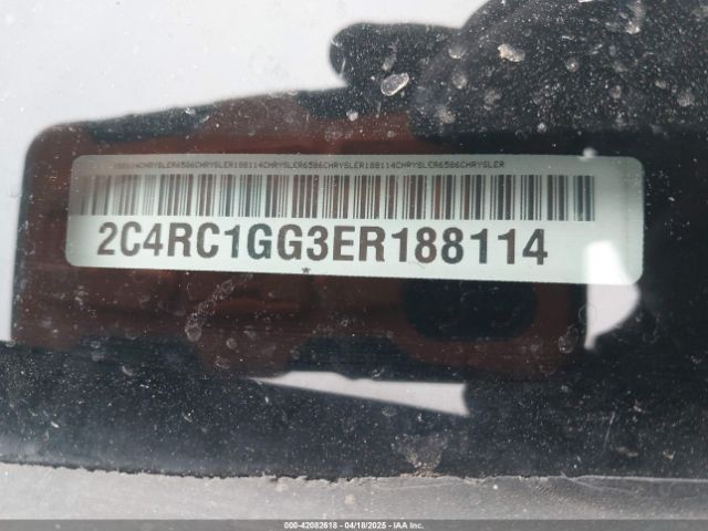 2C4RC1GG3ER188114 Chrysler Town & Country Limited