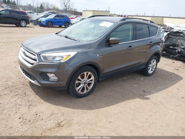 1FMCU0GD0JUA11984 Ford ESCAPE SE