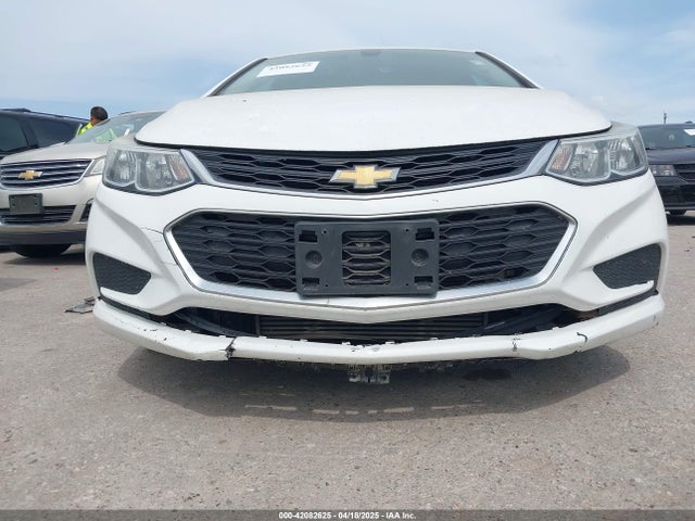 3G1BC5SM8HS573965 Chevrolet Cruze Ls Auto