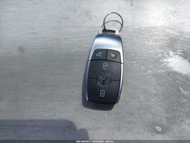 W1N4M4HB4MW101122 Mercedes-Benz Glb 250 4matic