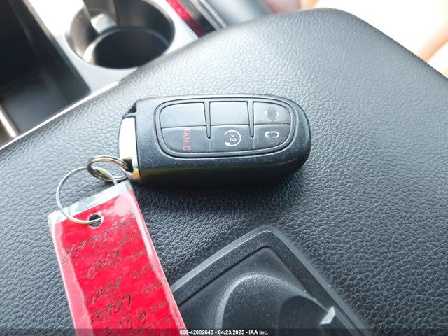1C6RR6HT5ES458201 RAM 1500 Sport