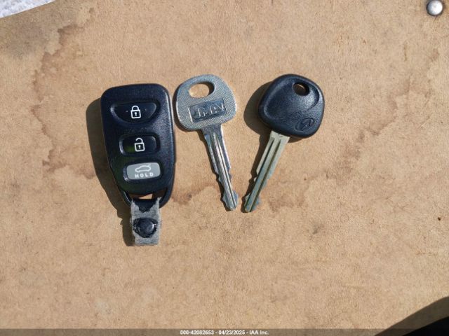 5NPDH4AE1FH599305 Hyundai ELANTRA SE