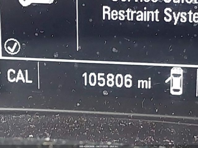 1G1ZD5ST2JF206671 Chevrolet MALIBU LT