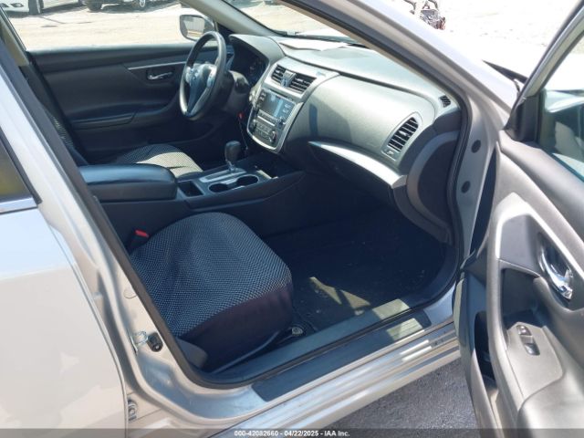 1N4AL3AP7GC249774 Nissan 2016