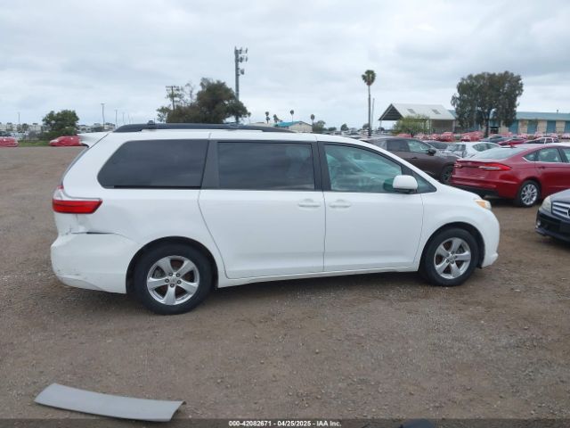 5TDKK3DC1FS633508 Toyota Sienna Le 8 Passenger
