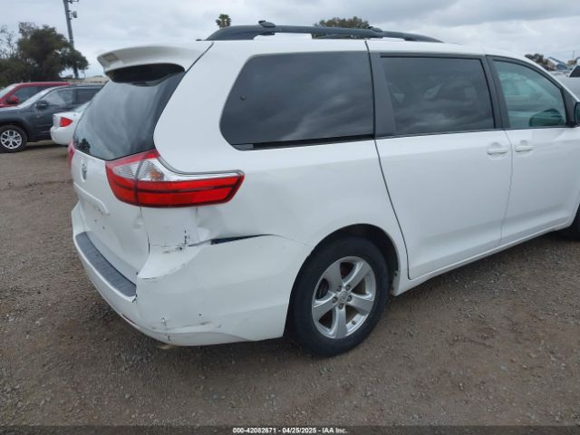 5TDKK3DC1FS633508 Toyota Sienna Le 8 Passenger