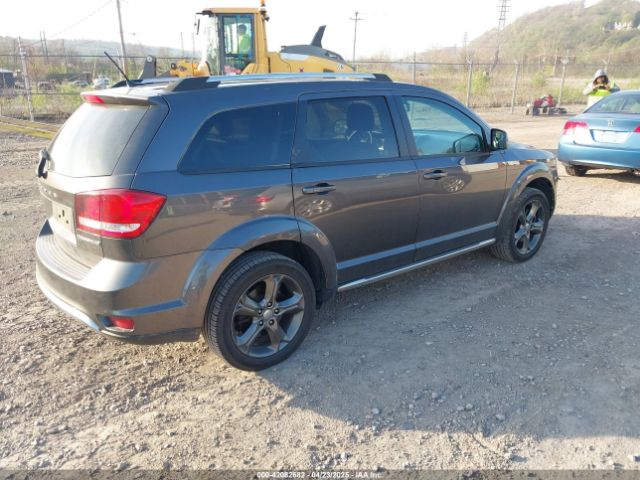 3C4PDDGG3FT567067 Dodge Journey Crossroad