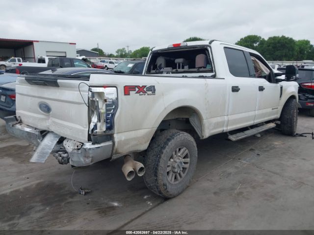 1FT7W2BT4KEF15878 Ford F-250 Xlt