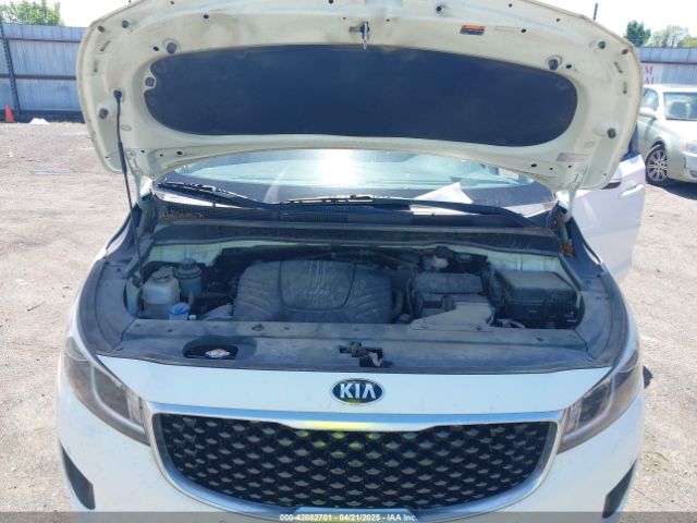 KNDMB5C17J6424349 KIA SEDONA LX