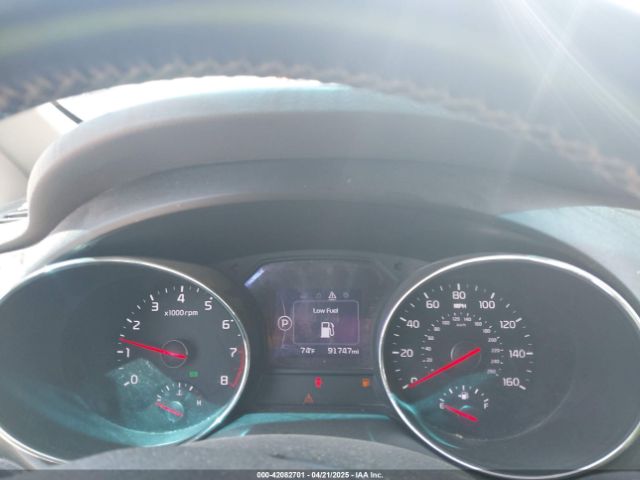 KNDMB5C17J6424349 KIA SEDONA LX
