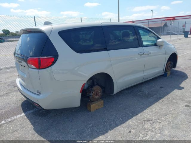 2020 CHRYSLER PACIFICA 2C4RC1FG2LR149545 Photo 3