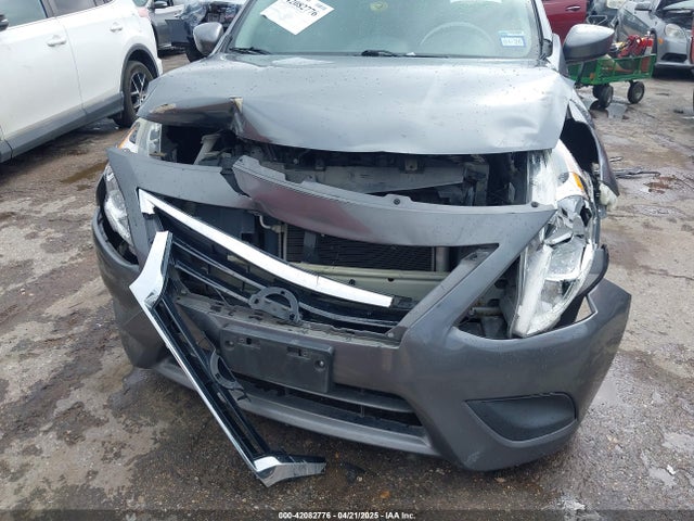 3N1CN7AP1JL887506 Nissan Versa 1.6 S+