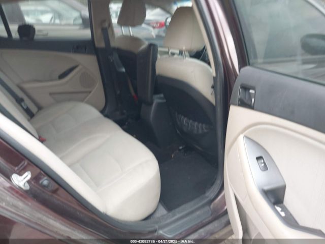 5XXGM4A72EG311392 KIA Optima Lx