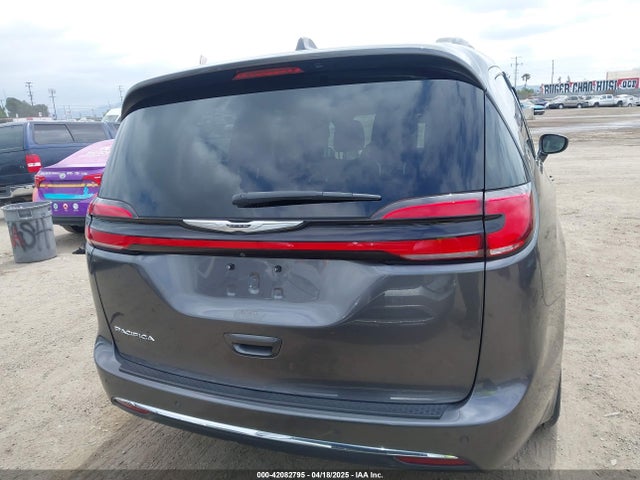 2C4RC1BG0NR134194 Chrysler Pacifica Touring L