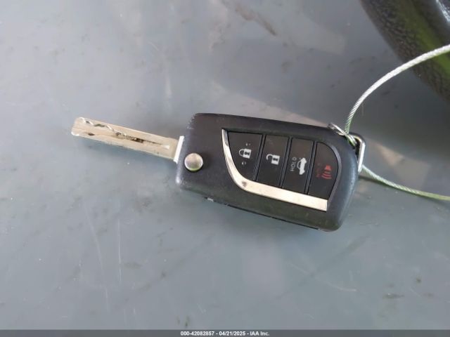 2019 TOYOTA CAMRY 4T1B11HK4KU261043 Photo 10