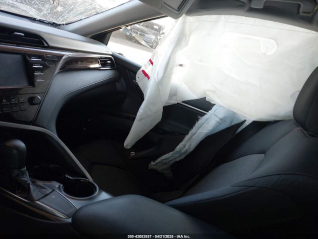 2019 TOYOTA CAMRY 4T1B11HK4KU261043 Photo 4