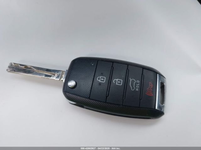 5XYKT4A64EG512629 KIA SORENTO LX