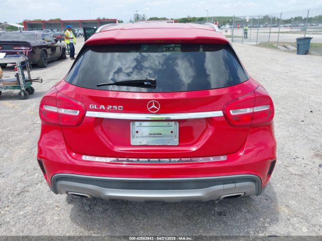 WDCTG4EB4FJ112209 Mercedes-Benz GLA 250