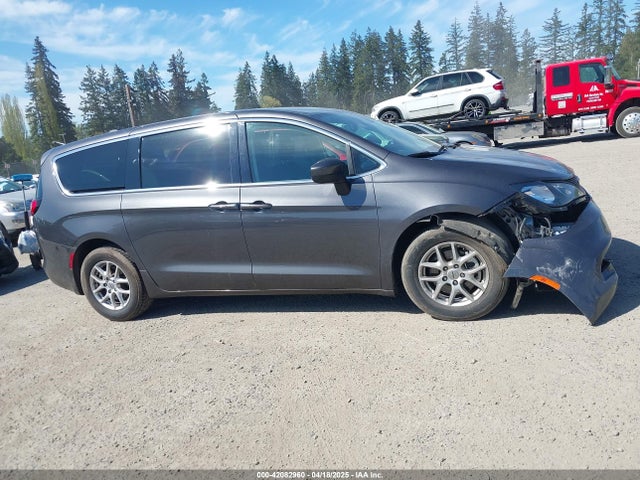 2C4RC1CG7PR535579 Chrysler Voyager Lx