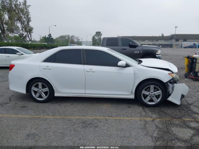 4T1BF1FK9EU857032 Toyota CAMRY SE