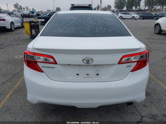 4T1BF1FK9EU857032 Toyota CAMRY SE