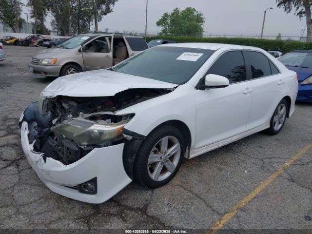 4T1BF1FK9EU857032 Toyota CAMRY SE