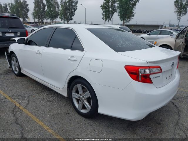 4T1BF1FK9EU857032 Toyota CAMRY SE