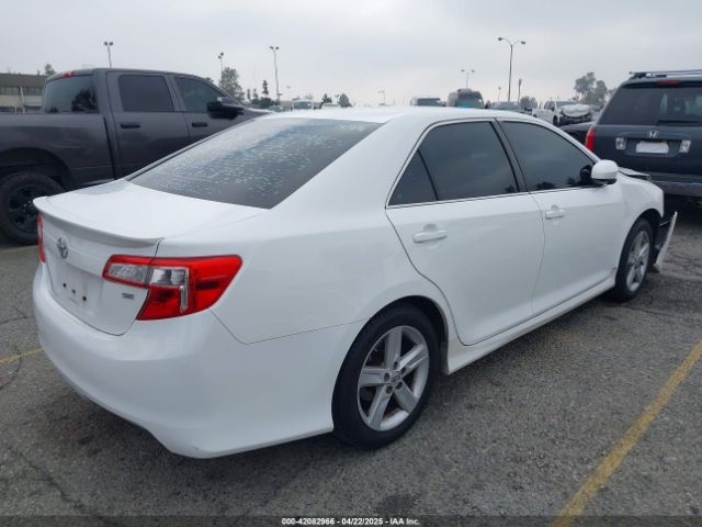 4T1BF1FK9EU857032 Toyota CAMRY SE