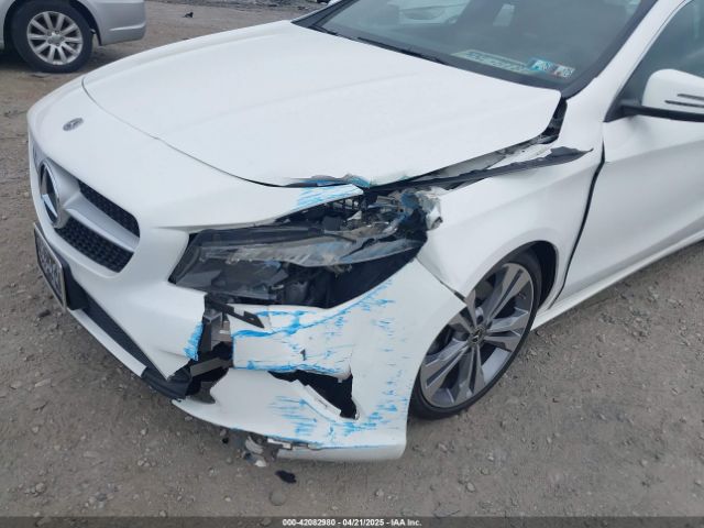 WDDSJ4GB3KN724815 Mercedes-Benz CLA 250 4MATIC