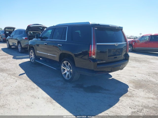 2017 CADILLAC ESCALADE 1GYS3CKJ8HR162399 Photo 2