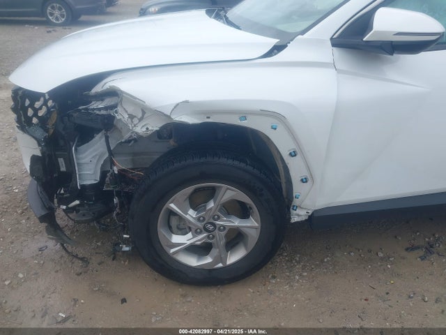 5NMJBCAE7NH001759 Hyundai TUCSON SEL