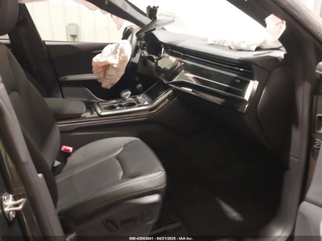 2024 AUDI Q8 WA1EVBF12RD010273 Photo 4