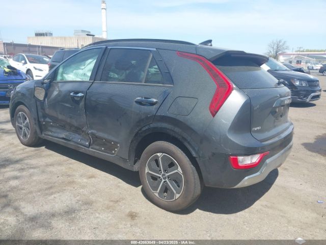 KNDCT3LE7P5086661 KIA NIRO SX