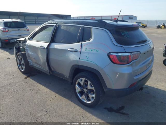 3C4NJDCB2JT354372 Jeep Compass Limited 4x4
