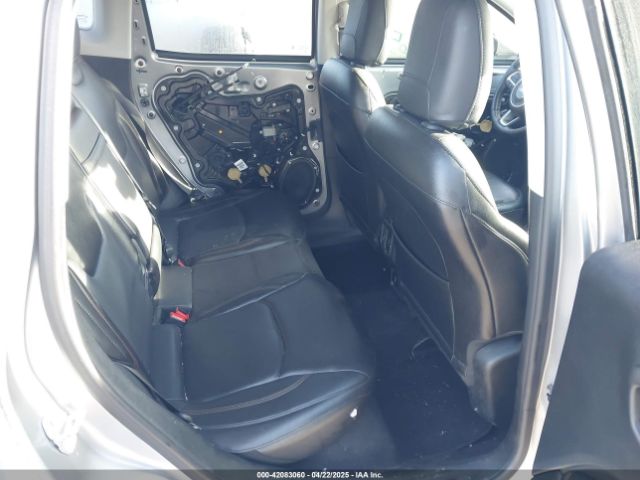 3C4NJDCB2JT354372 Jeep Compass Limited 4x4