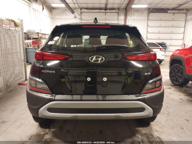 KM8K2CAB4NU771139 Hyundai Kona Se