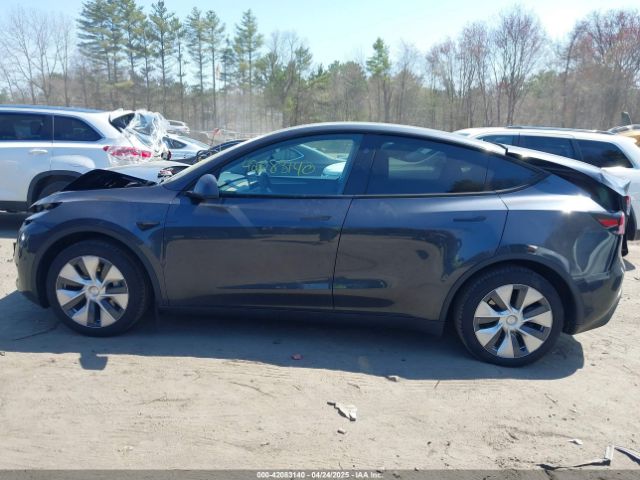 7SAYGDEE6RA225161 Tesla Model Y Long Range Dual Motor All-wheel Drive