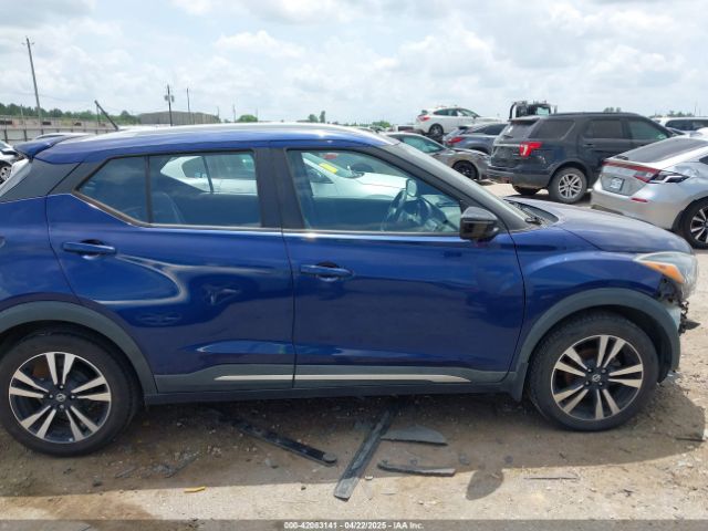 3N1CP5CU5JL511960 Nissan KICKS SR