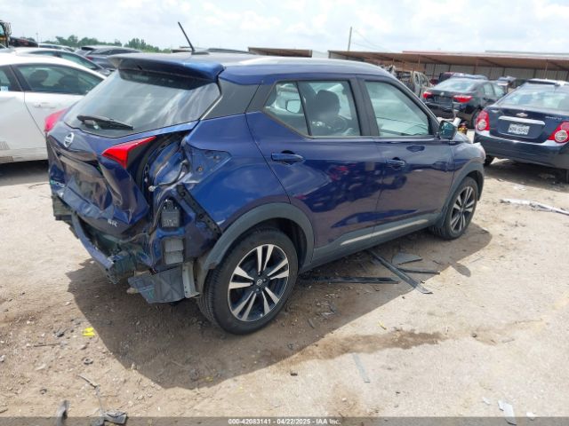 3N1CP5CU5JL511960 Nissan KICKS SR