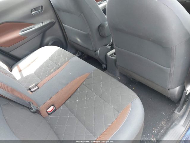 3N1CP5CU5JL511960 Nissan KICKS SR