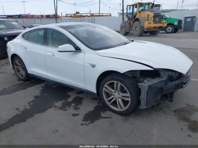 2013 TESLA MODEL S 5YJSA1CN8DFP22455 Photo 0