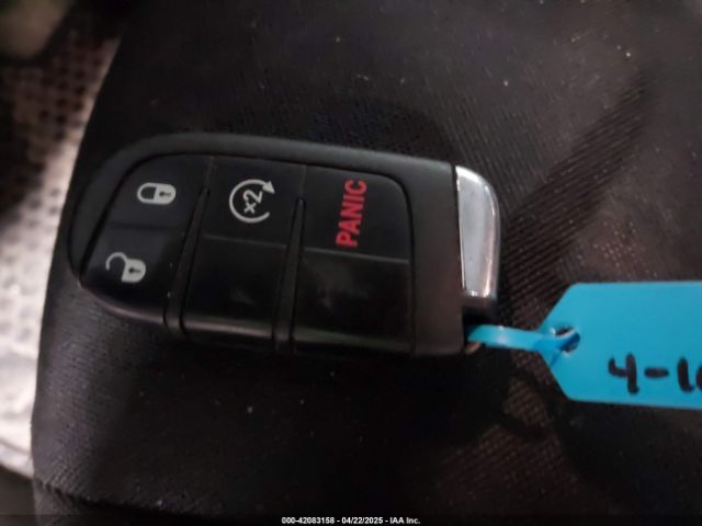 ZACNJBBBXLPL52737 Jeep Renegade Latitude 4x4