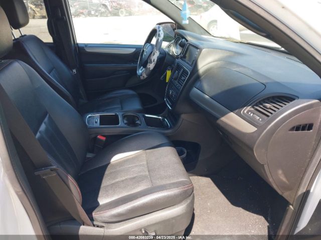 2C4RDGEG3KR562364 Dodge Grand Caravan Gt