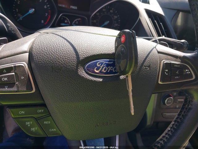 1FMCU9GD8HUB05223 Ford ESCAPE SE