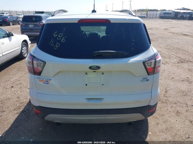 1FMCU9GD8HUB05223 Ford ESCAPE SE