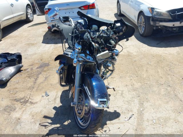 2013 HARLEY-DAVIDSON FLHTK 1HD1KEM18DB608064 Photo 4
