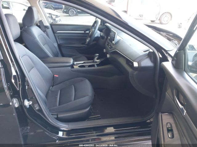 1N4BL4DV7MN387366 Nissan Altima Sv Fwd