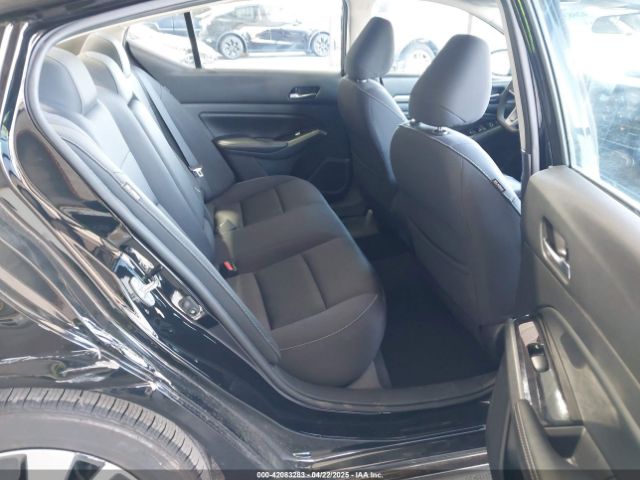 1N4BL4DV7MN387366 Nissan Altima Sv Fwd