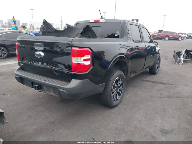 3FTTW8E33NRA62111 Ford Maverick Lariat